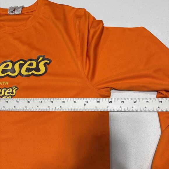 Reese's Pieces Mens T-Shirt Size M Reeses Puffs Candy Logo Long Sleeve Orange - Picture 5 of 12
